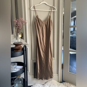 Bias cut midi dress ✨